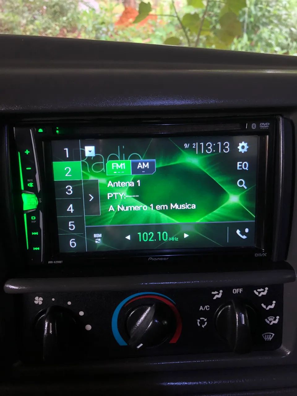 Multimidia Pioneer 7 polegadas AVH208BT