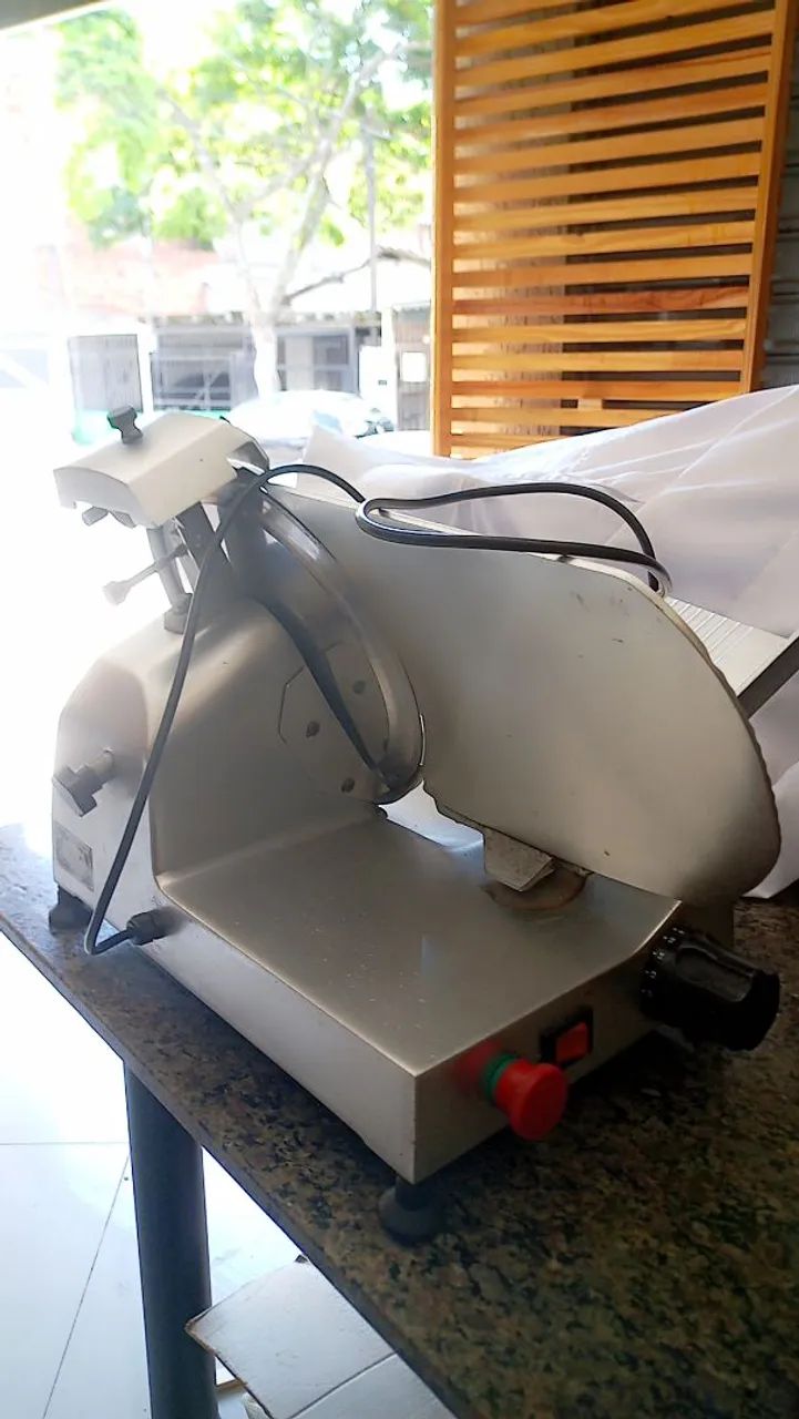 Máquina de fatiar frios  - Foto 3