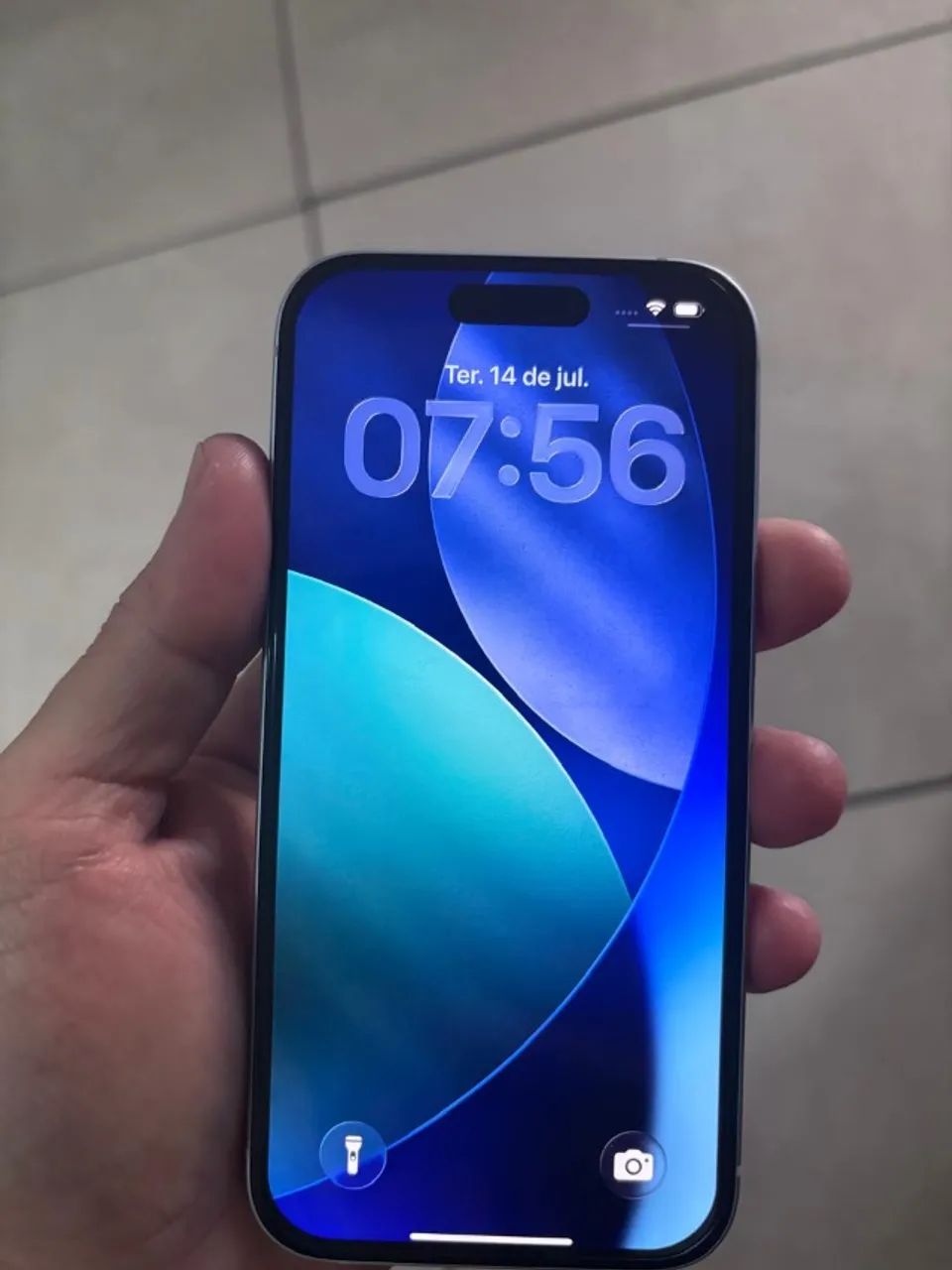 Vendo Iphone 15 128 GB - ótimo estado - Foto 5