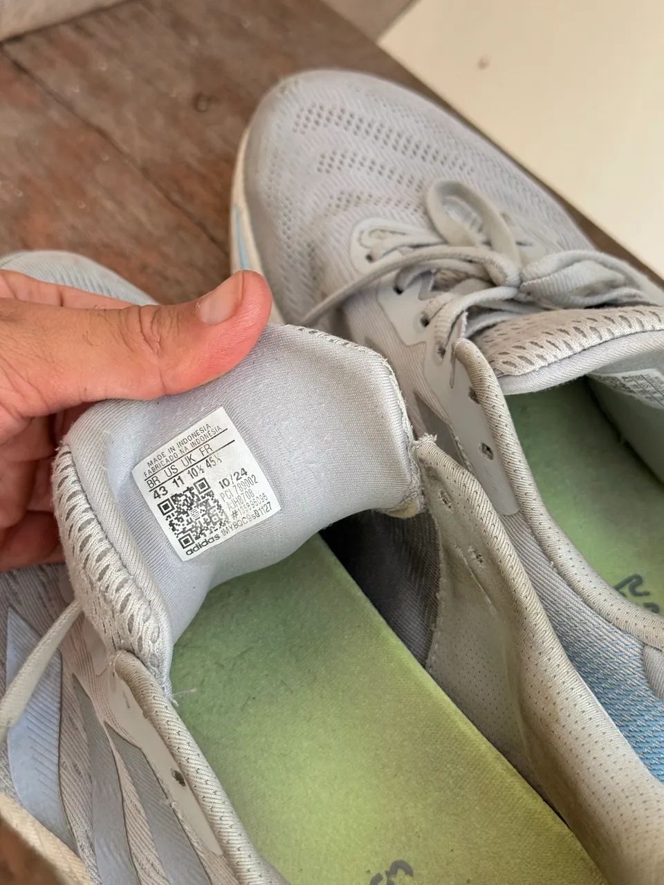 Tênis ADIDAS  - Foto 4