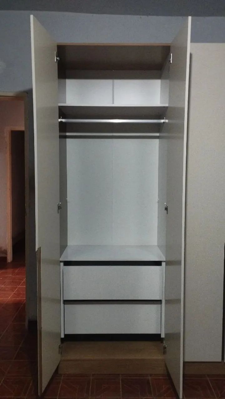 Guarda roupa semi novo  - Foto 2