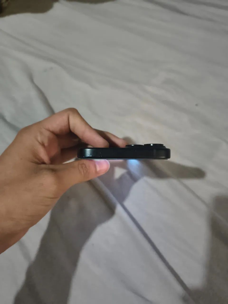 iPhone 15 128