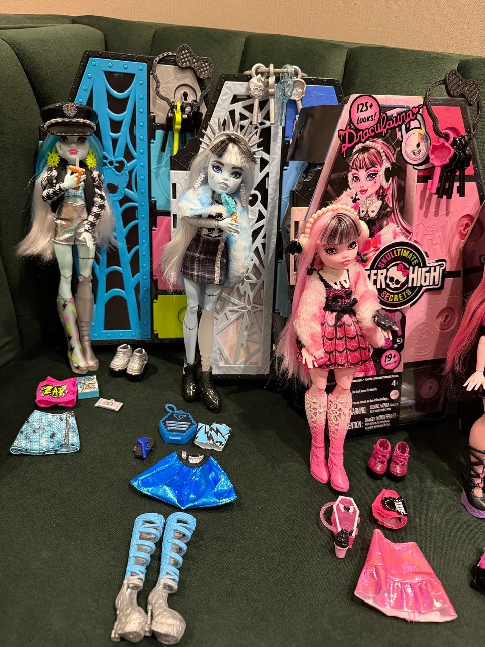 Lote de 10 bonecas Monster High Skulltimate Secrets Wave 1 e Wave 2 - Foto 5