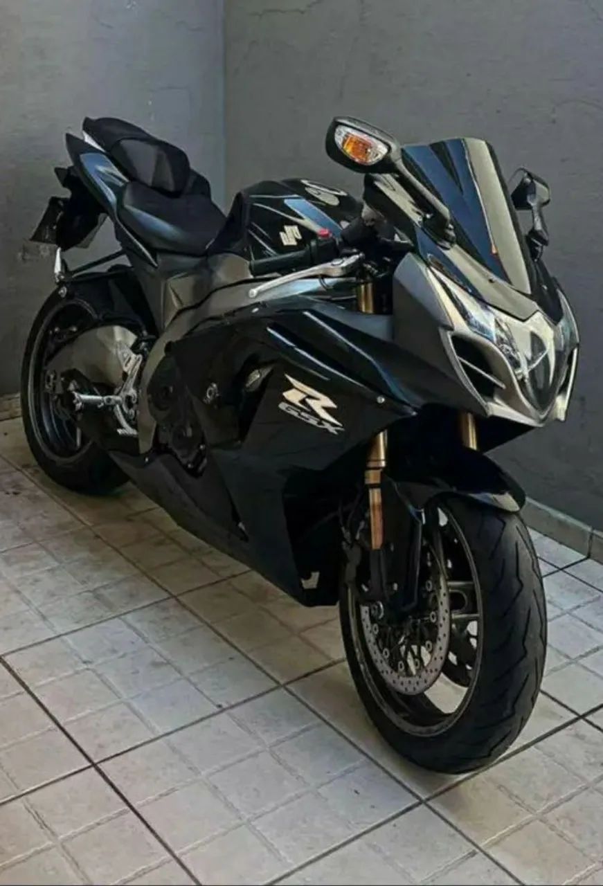 Suzuki GSX R1000