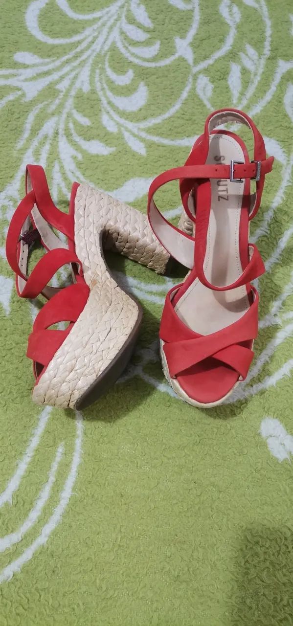 Sandália Plataforma Schutz - Foto 5