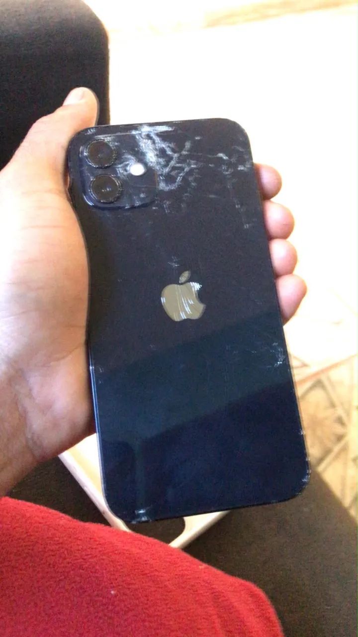 iPhone 12 - Foto 4