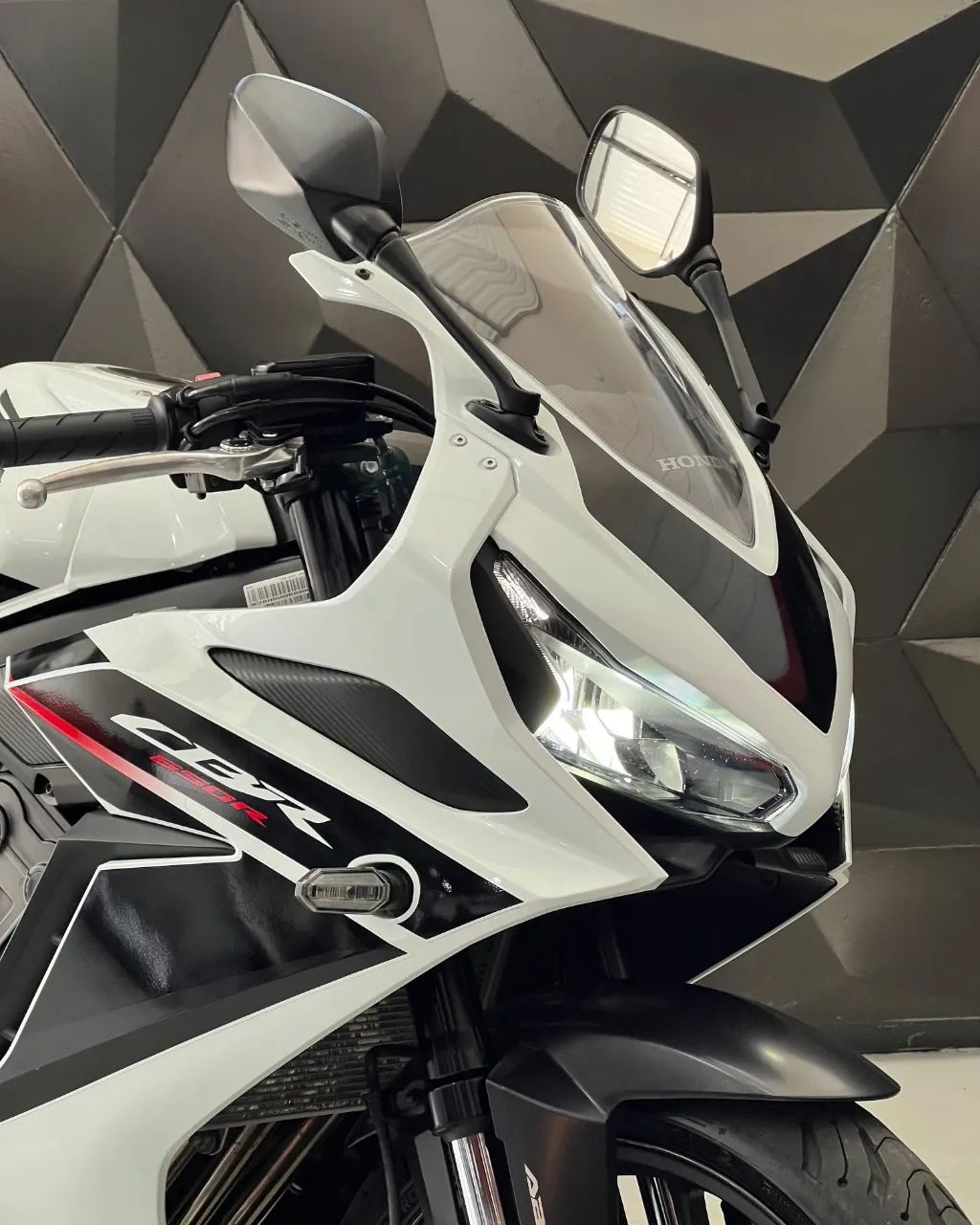 CBR 650 R - Foto 2