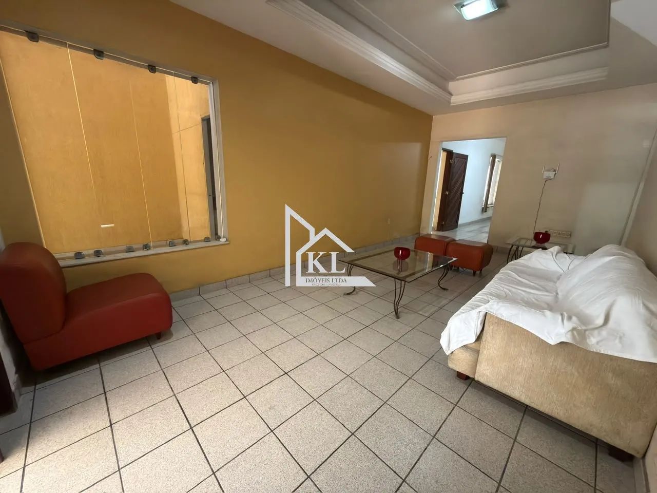 Casa térrea em avenida principal de Petrópolis - ideal para comércio - Foto 2