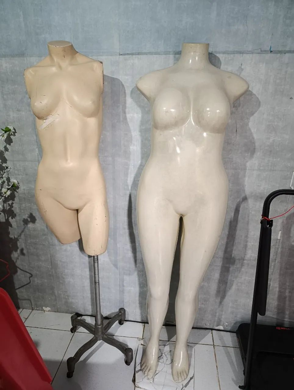 Manequim feminino Plus e slim  - Foto 2