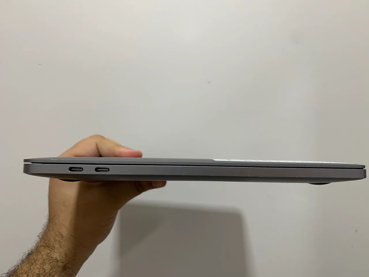 MacBook Pro M2 2022/ 16GB RAM/ 512GB SSD/ 13 polegadas  - Foto 4