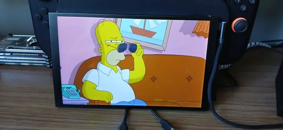 Tela  monitoramento e secundaria  8 polegadas - Foto 5