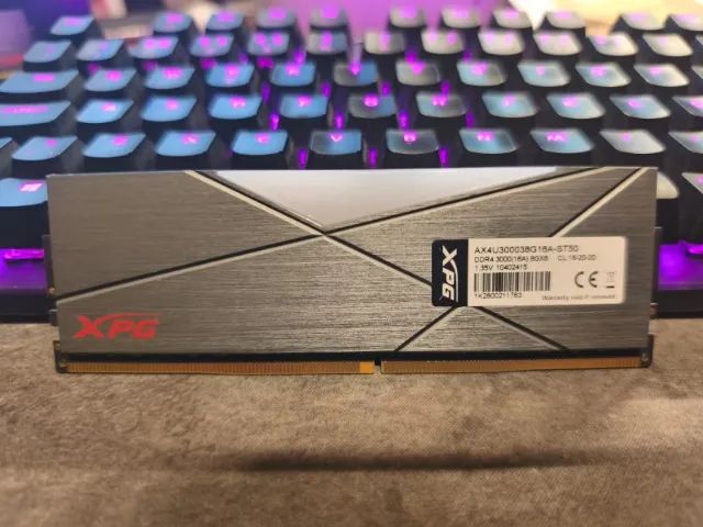 Memória XPG Spectrix D5065126768860546122