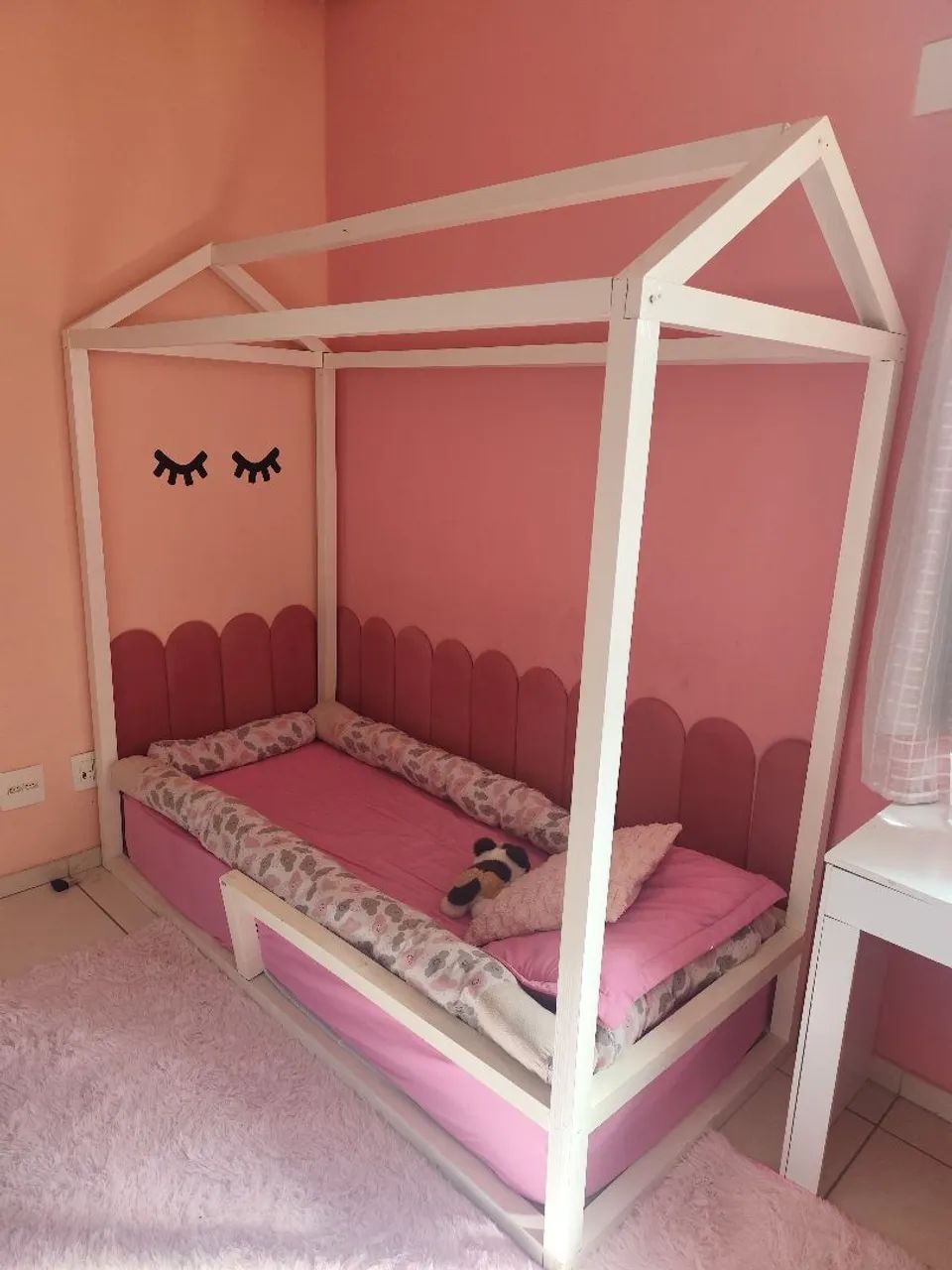Cama montessoriana 