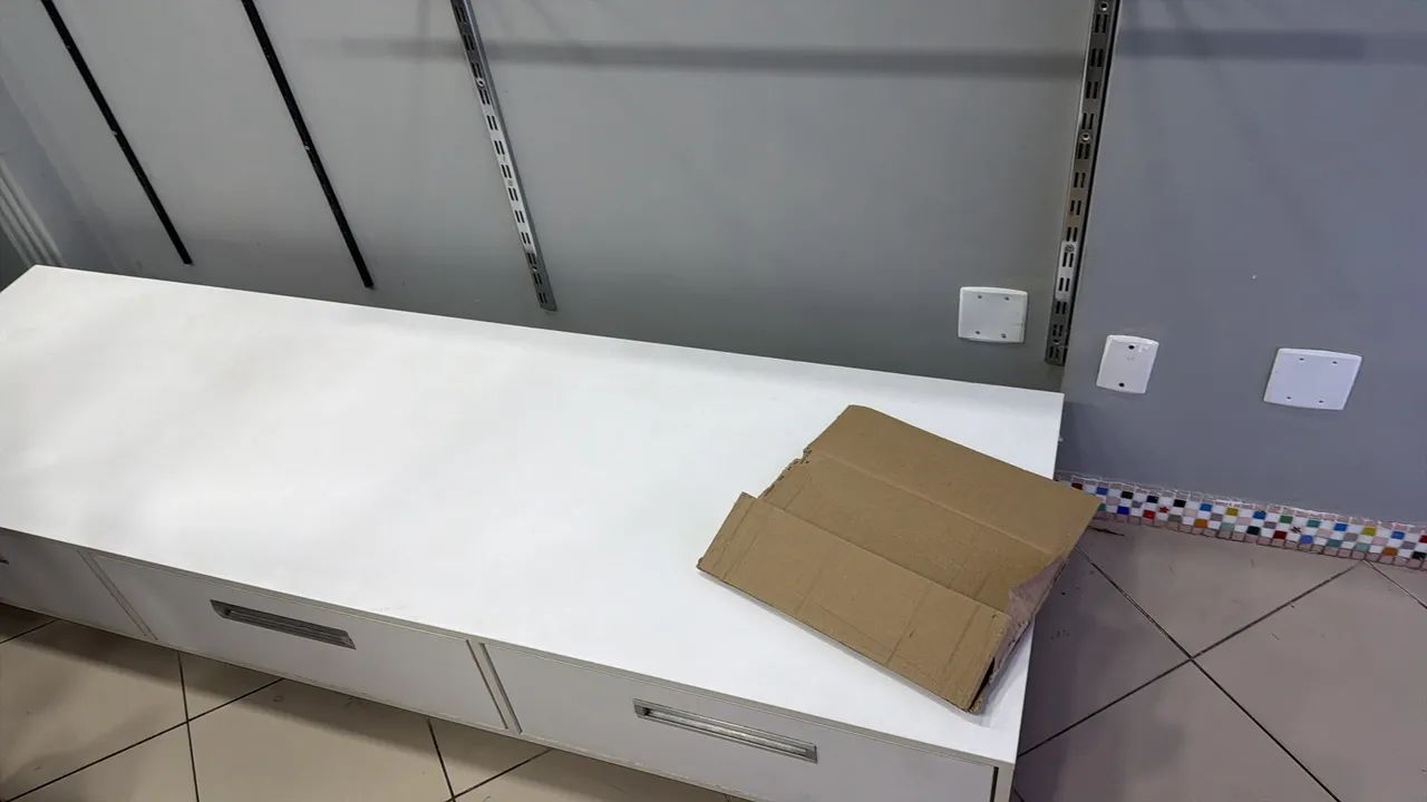 Rack branco com 3 gavetas grandes  - Foto 2