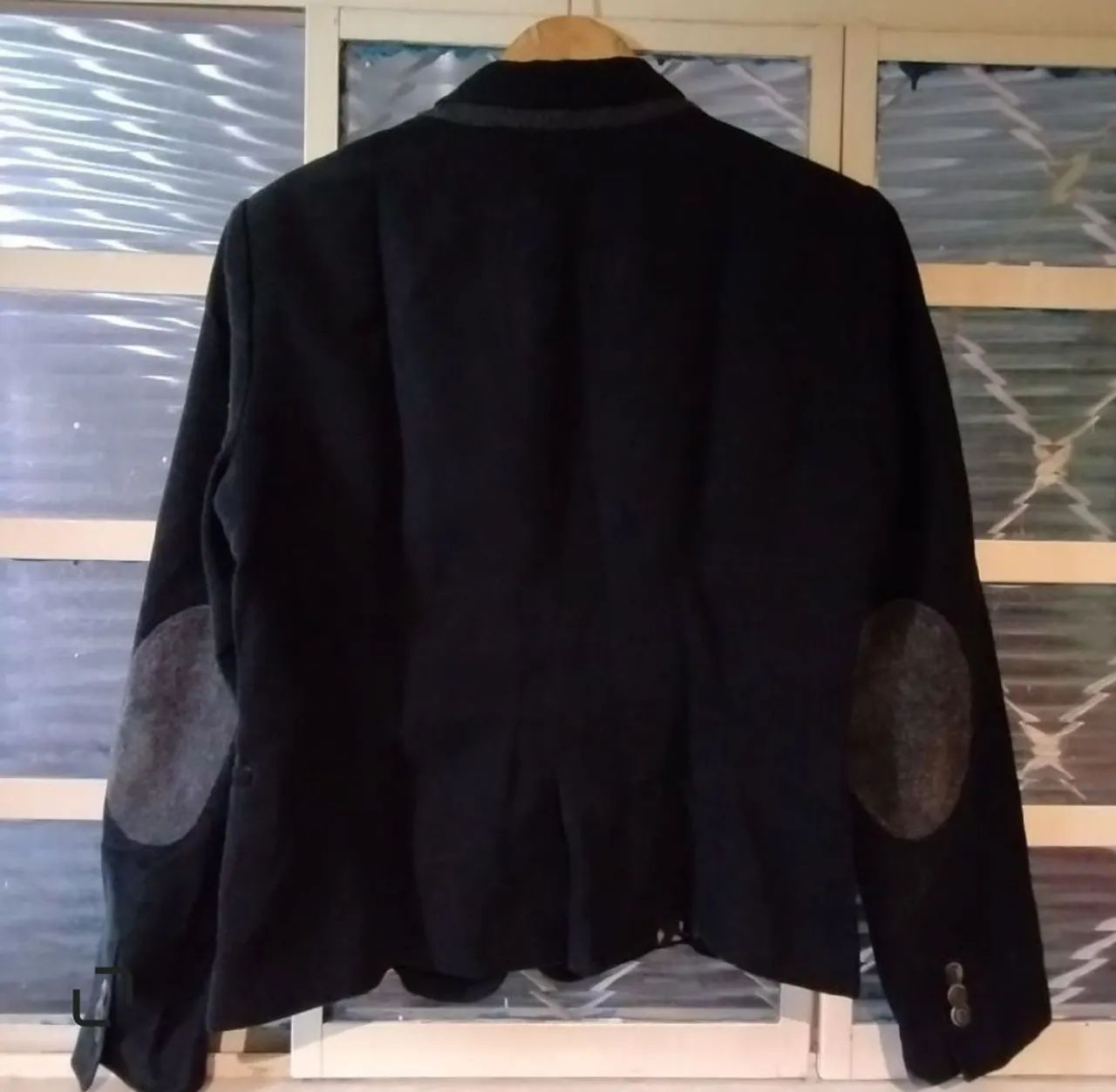 blazer preto aveludado feminino zara basic - Foto 2