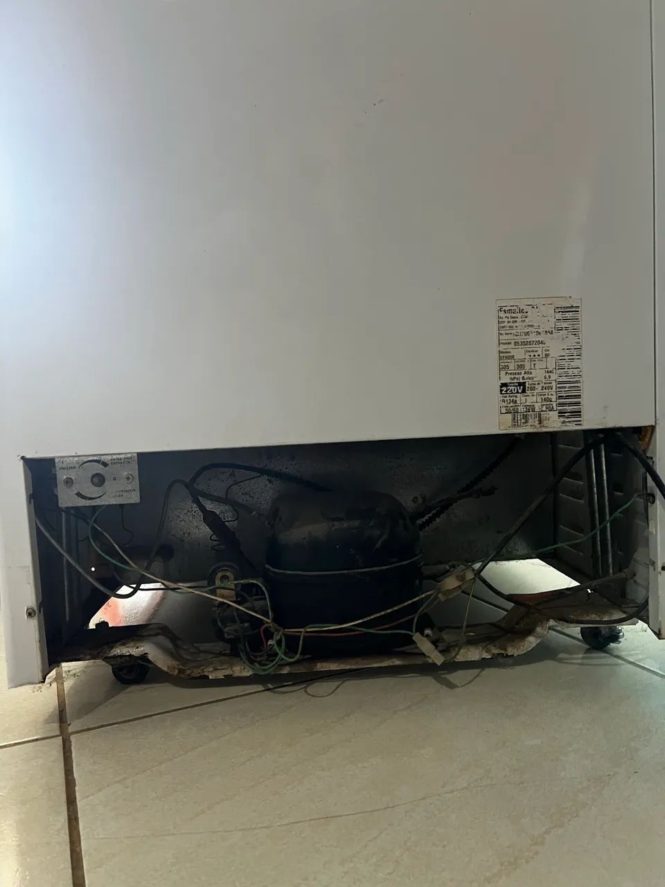 Freezer top - Geladeiras e Freezers - Montese, Fortaleza