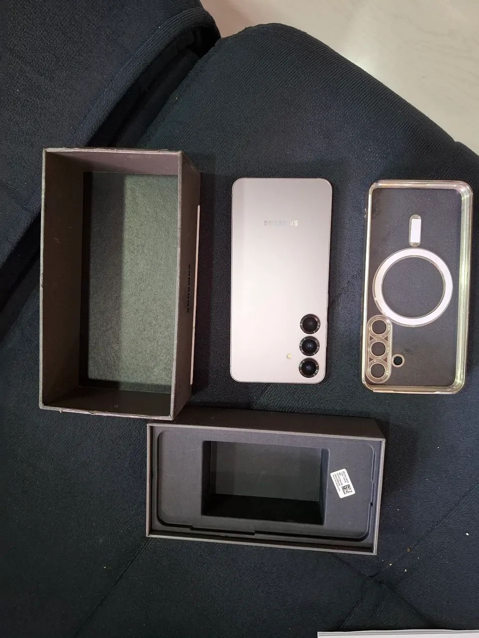 Smartphone Samsung S25  - Foto 2