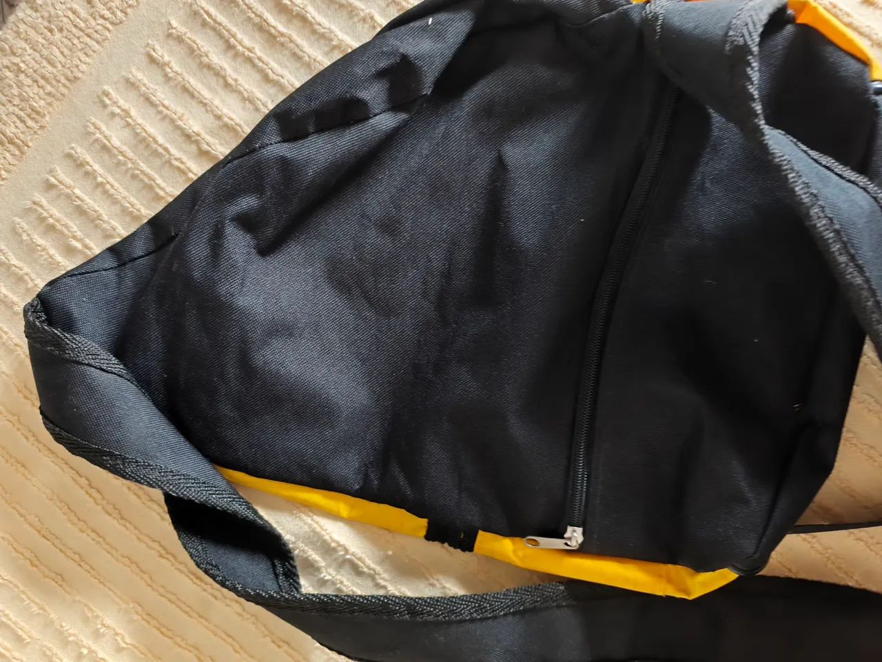 Mochila transversal nova última peça  - Foto 3