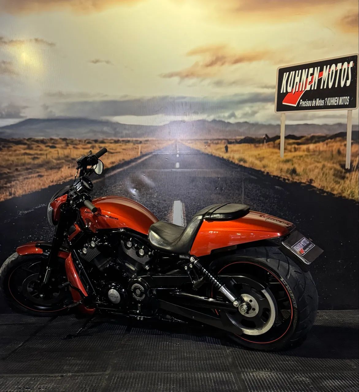 HARLEY-DAVIDSON NIGHT-ROD 2015 - Foto 3