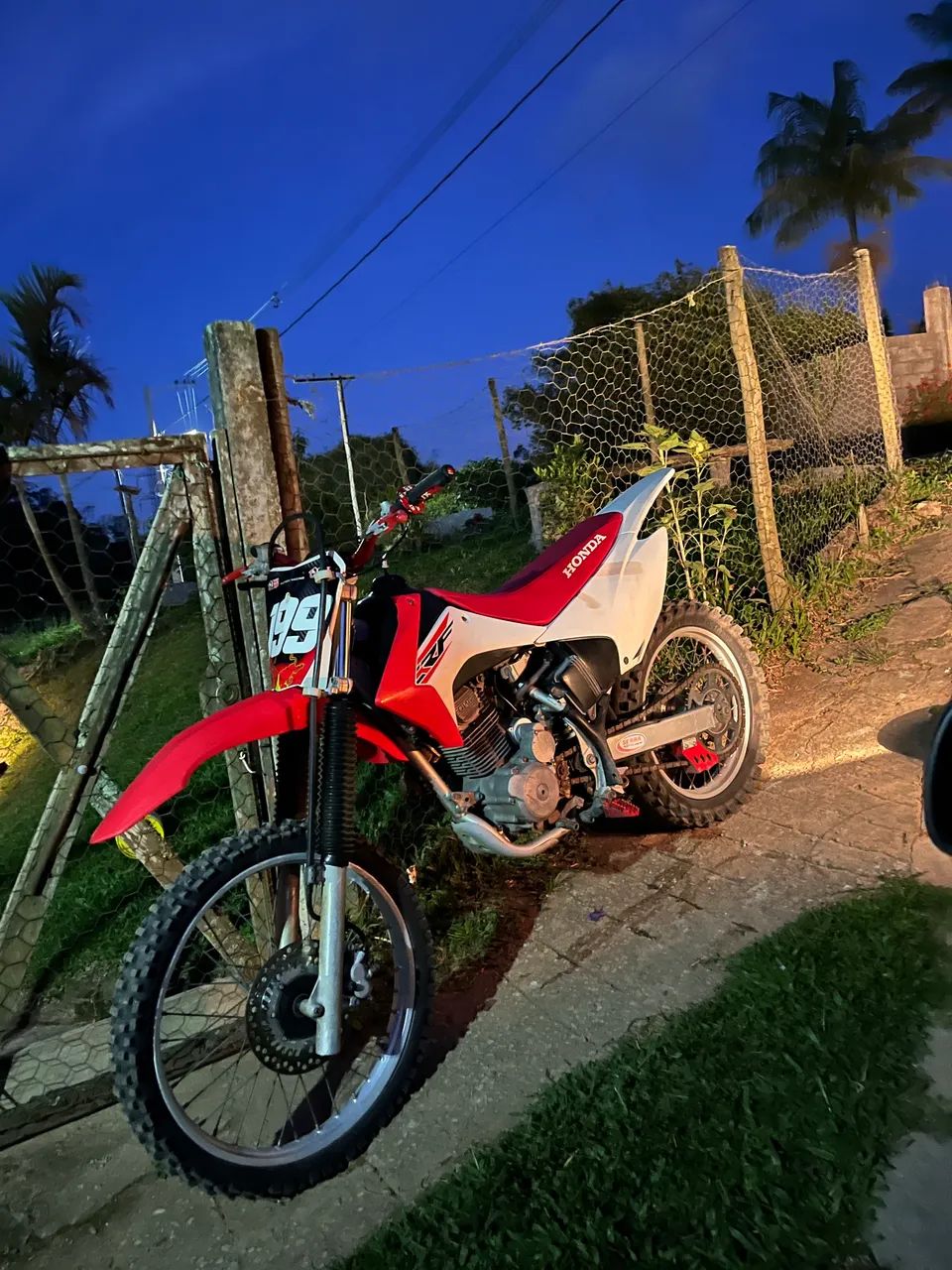 CRF 230F  - Foto 3