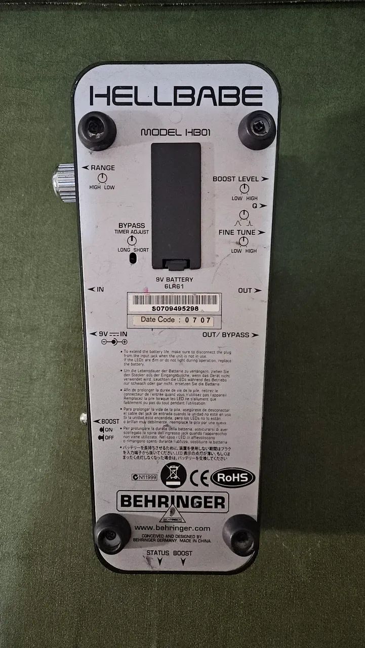 Pedal Behringer Hell Babe Wah - Foto 4