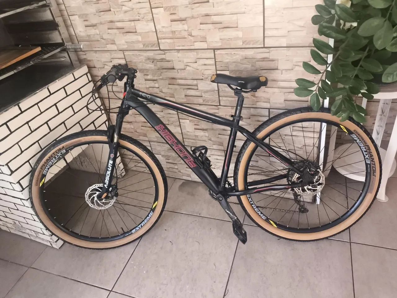 Bicicleta aro 29 com pneus tubeless