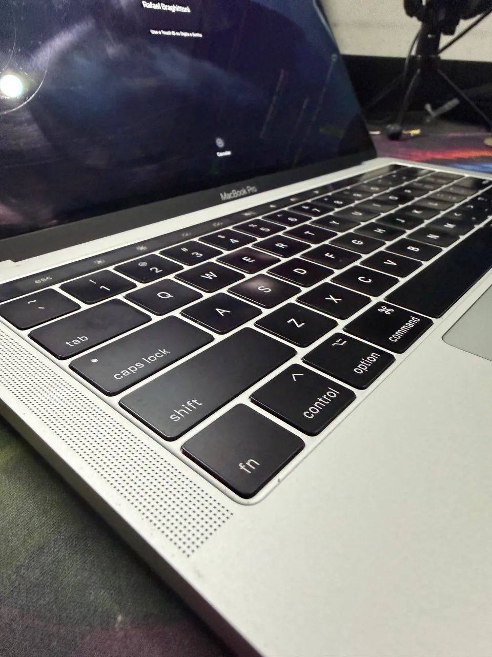 MacBook Pro 13 2017 | Core i7 3.5 GHz | 16GB RAM | 512 SSD | TOUCH BAR - Foto 5