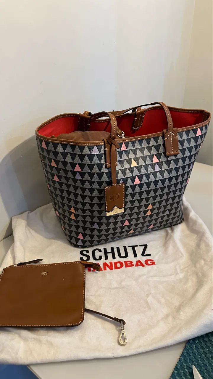 Bolsa Schutz Premium + Necessaire removível  - Foto 5