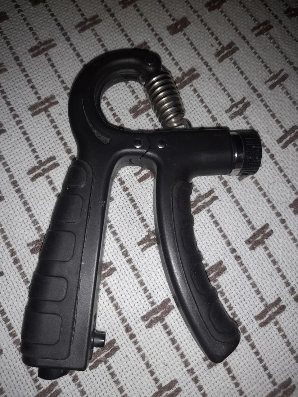 Hand grip