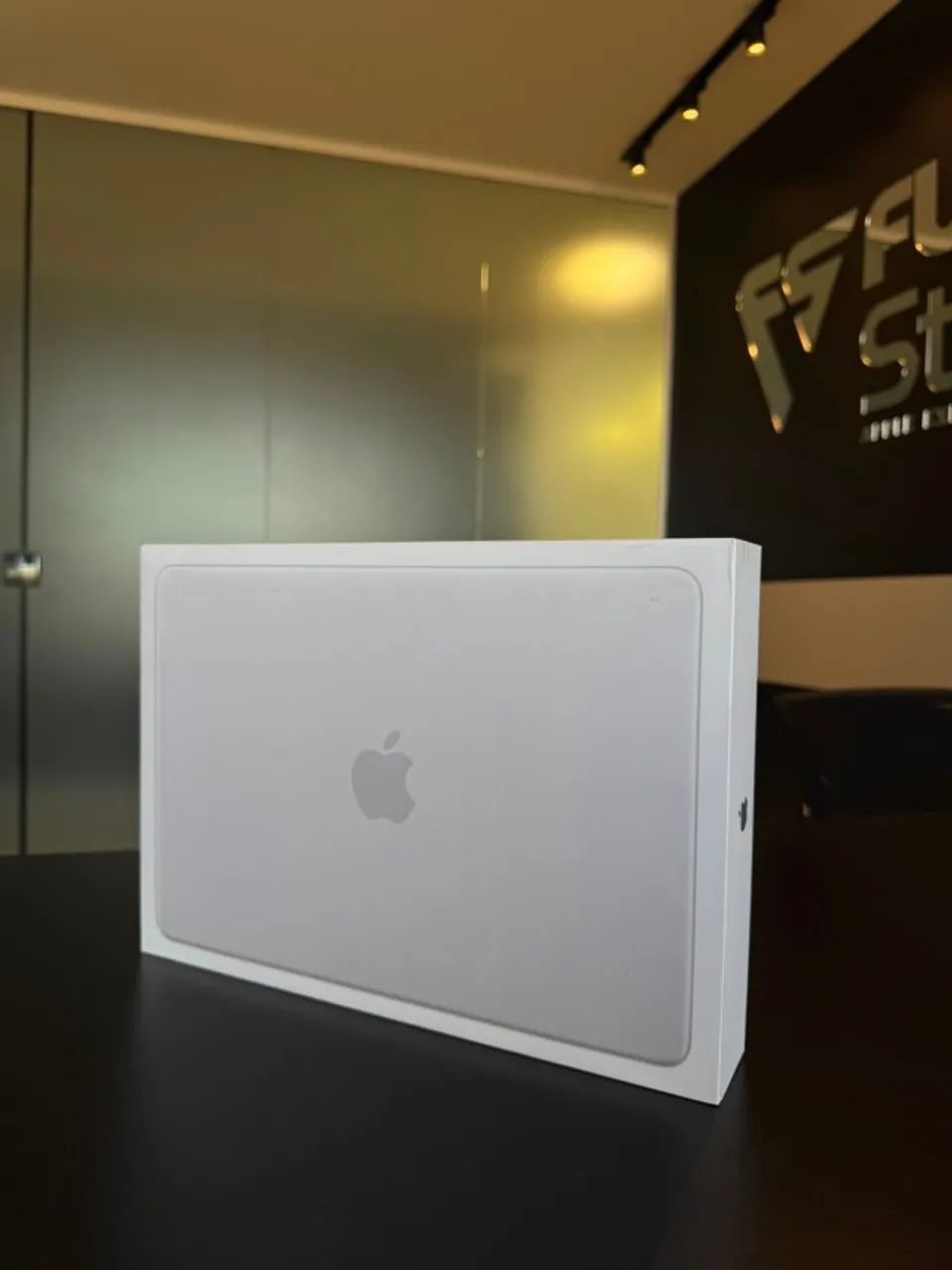 Macbook NEO 256GB Silver Lacrado - Foto 3