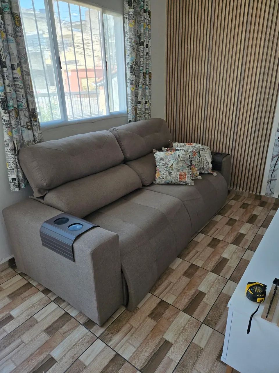 Sofá 4 lugares