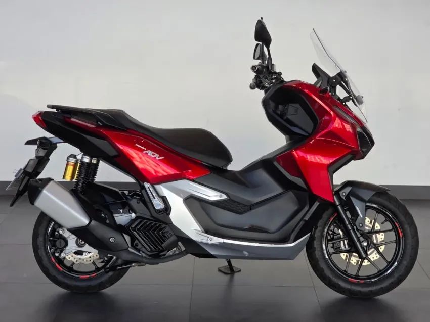 Honda ADV 160 ABS 2026 Vermelha | 1.500 km Garantia de Fábrica Abaixo da FIPE