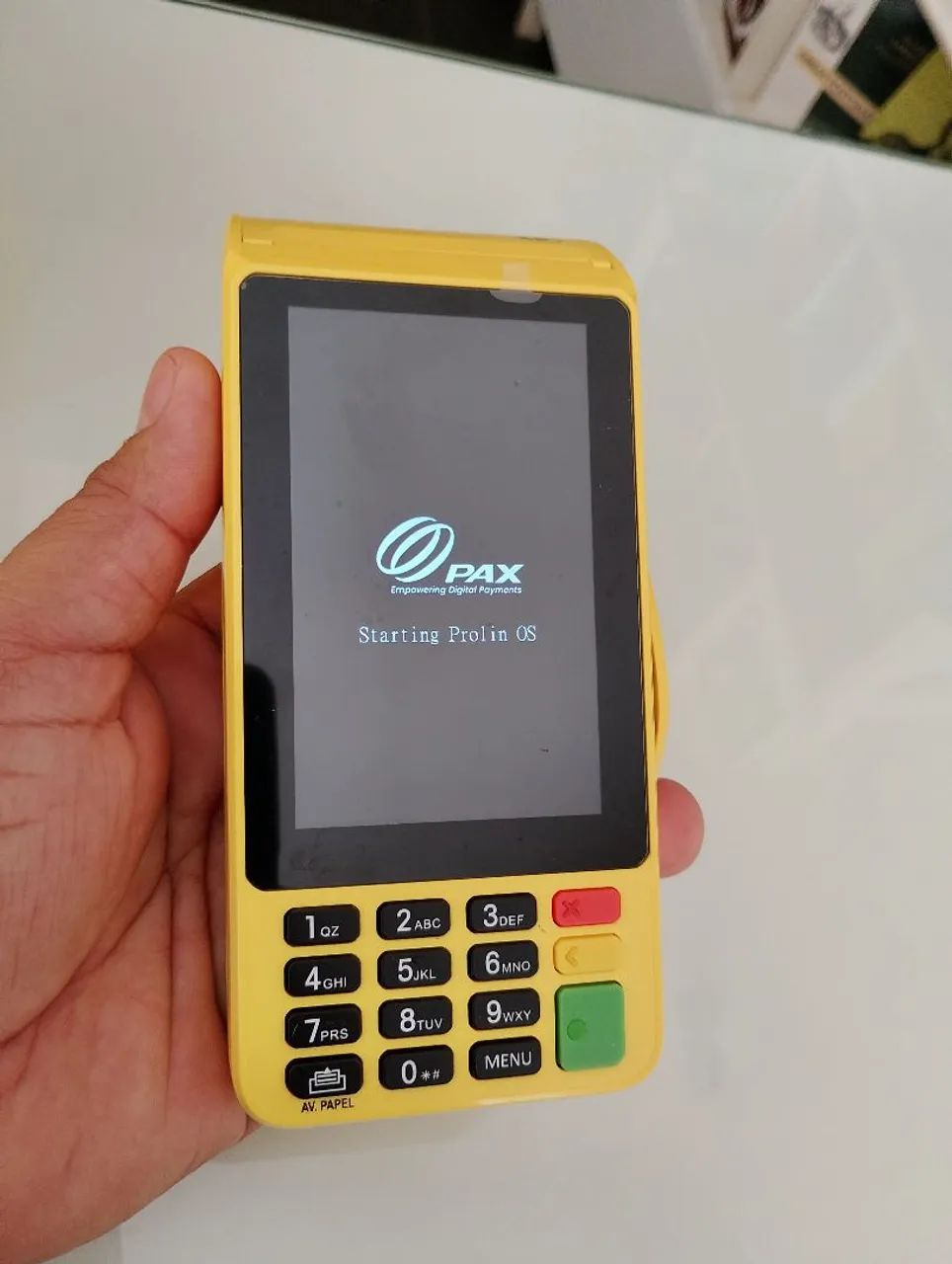 Máquina de cartão 493613837472901123