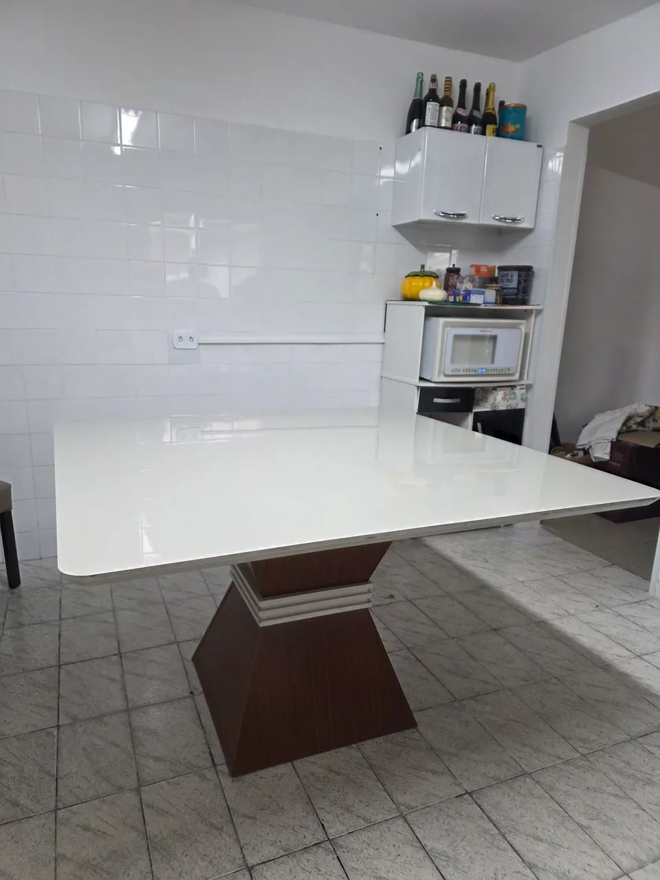 Mesa MDF 8 lugares com Tampo de Vidro  - Foto 5