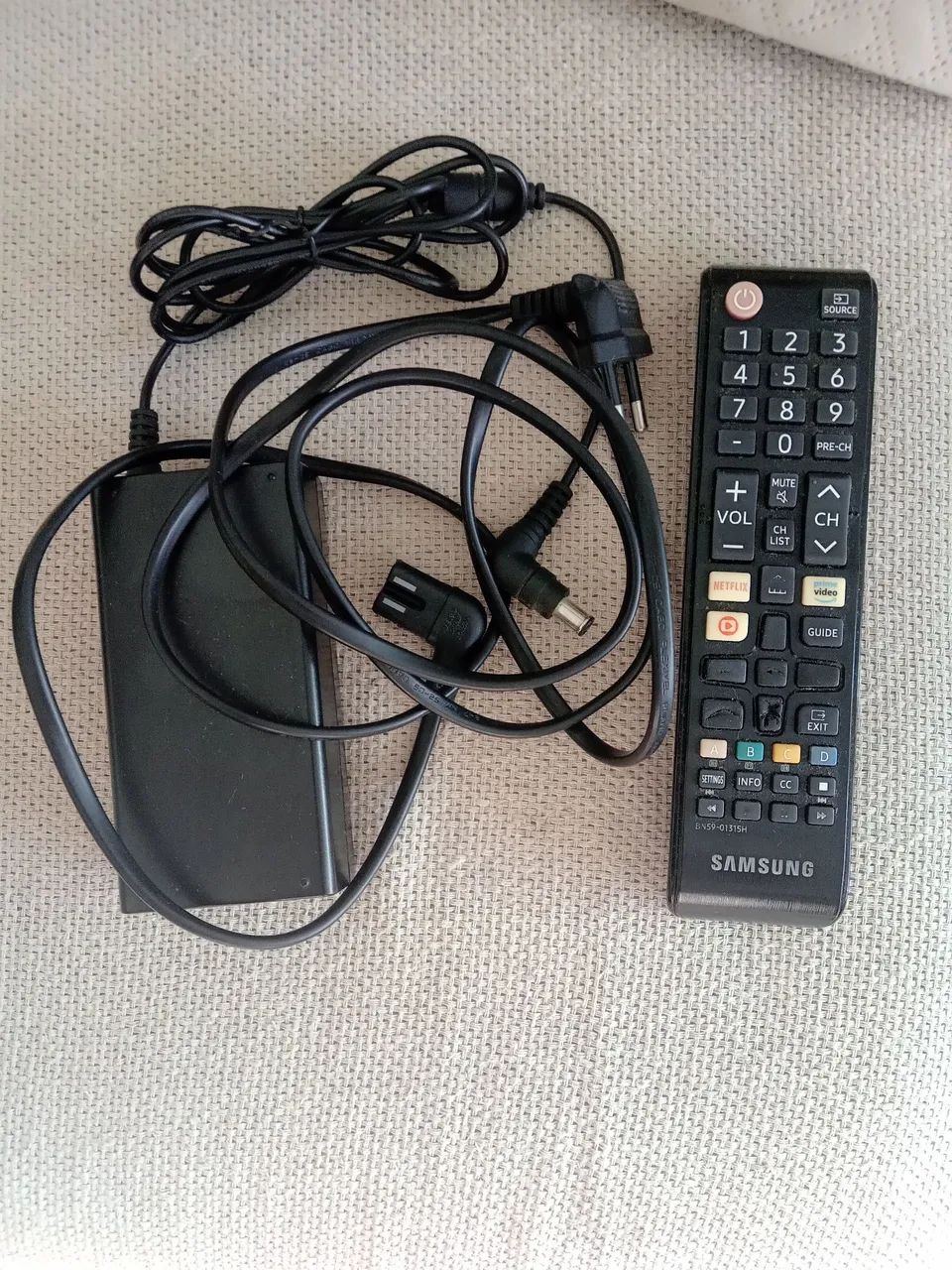 Vendo Smart TV Samsung 32  c/ defeito - Foto 3