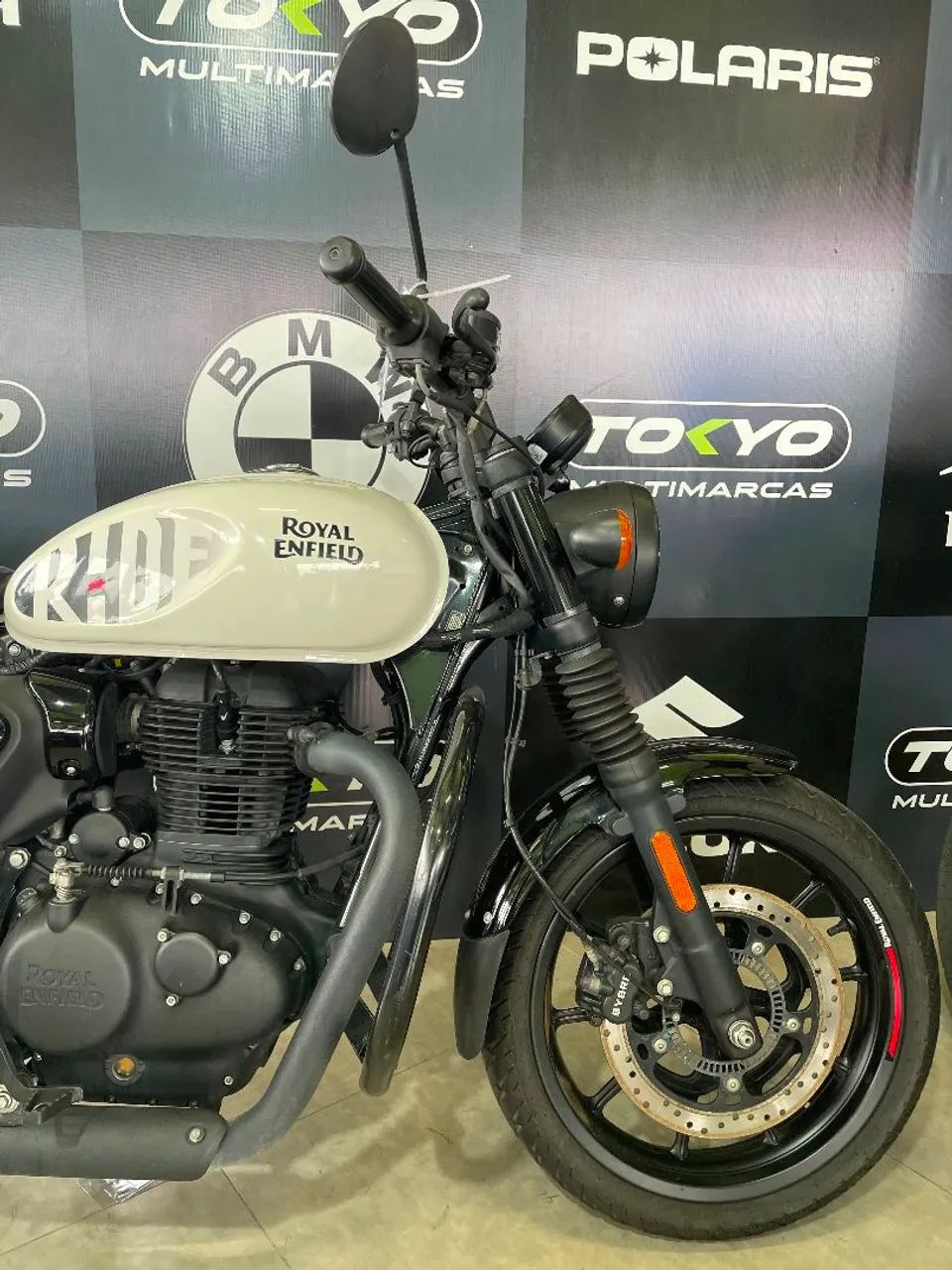 ROYAL ENFIELD HUNTER 350 DAPPER WHITE 2024  - Foto 2