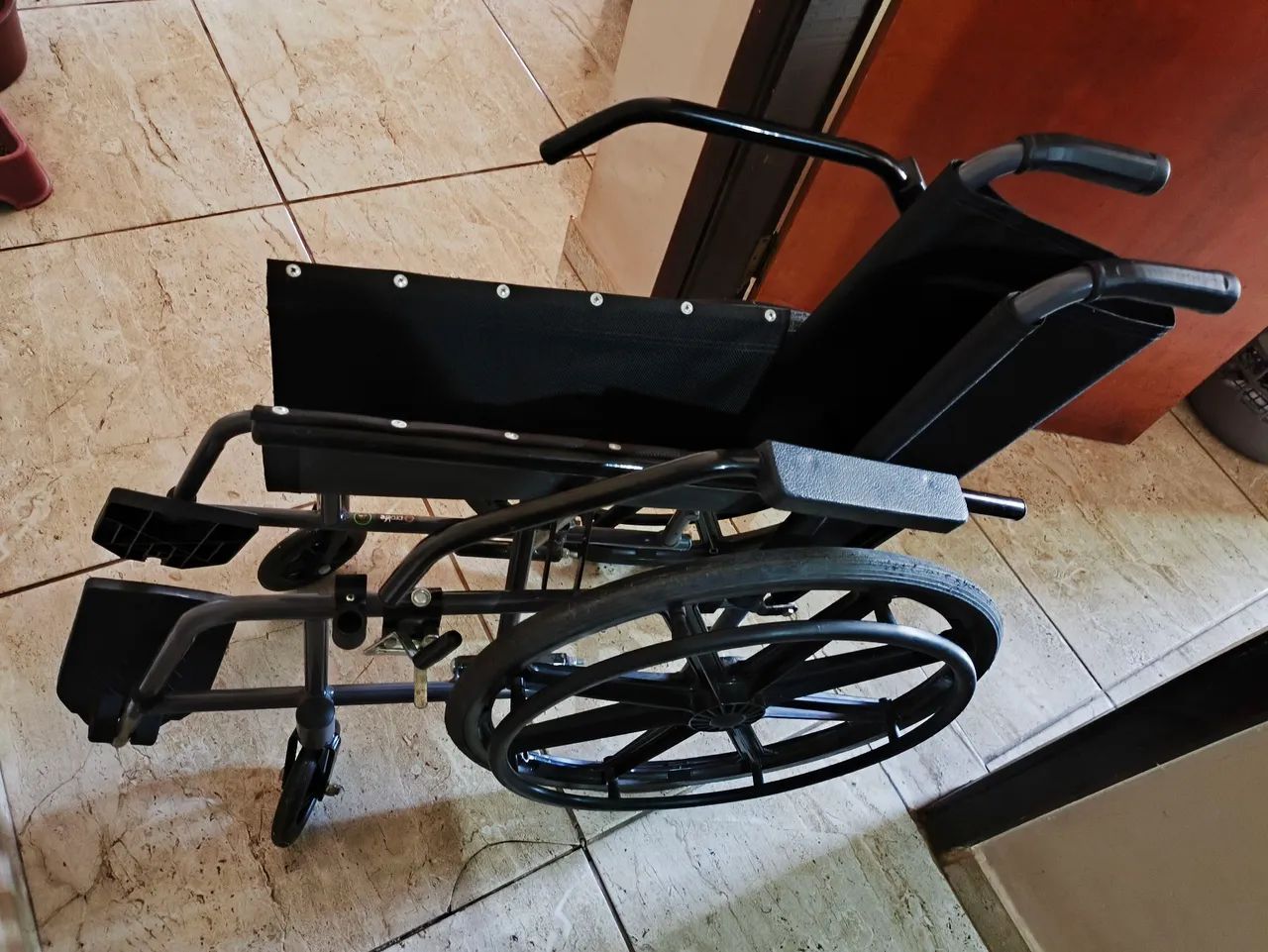 Cadeira de rodas  - Foto 4