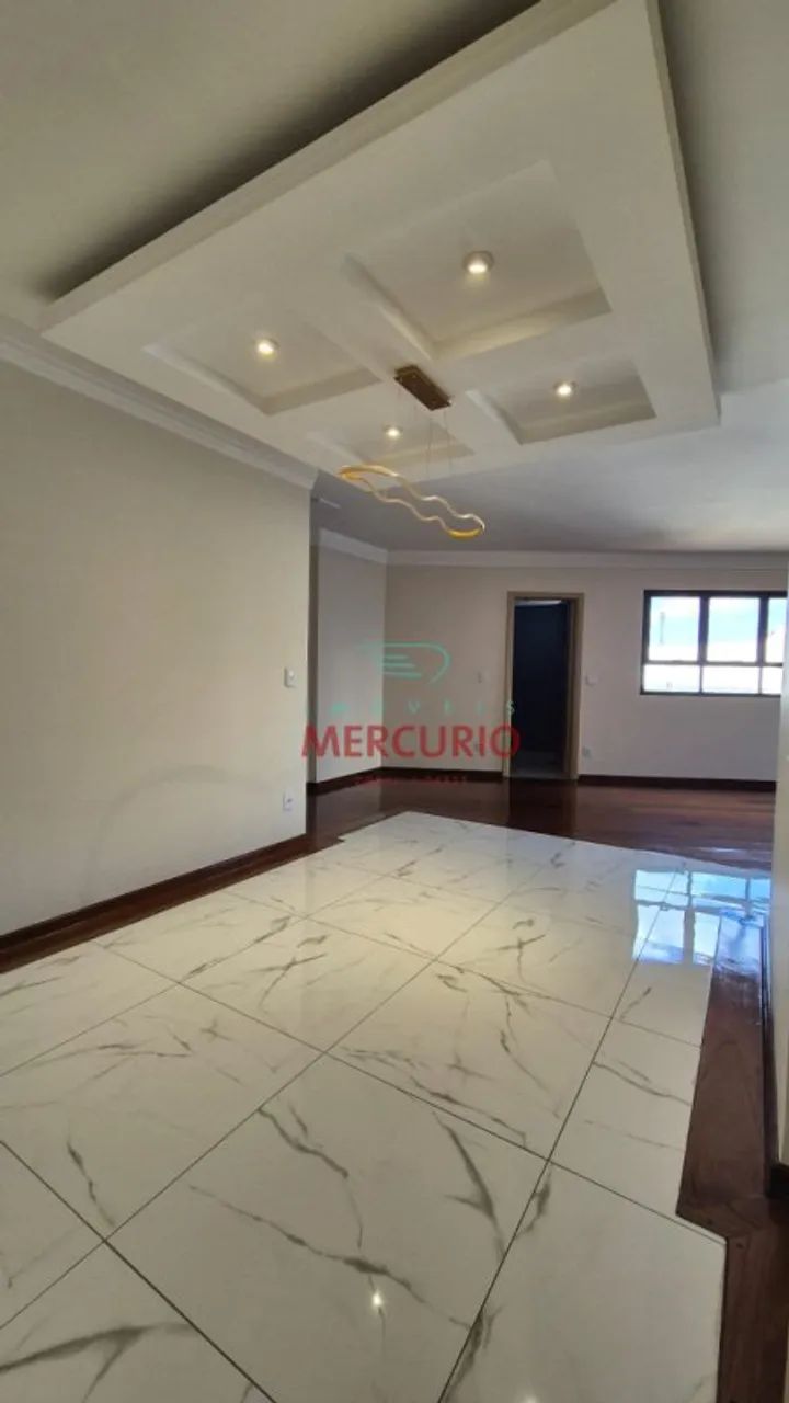 Apartamento REFORMADO para VENDA EDIFICIO CAIOBA com e 3 quartos 1 Suíte 2 Vagas no Centro - Foto 4