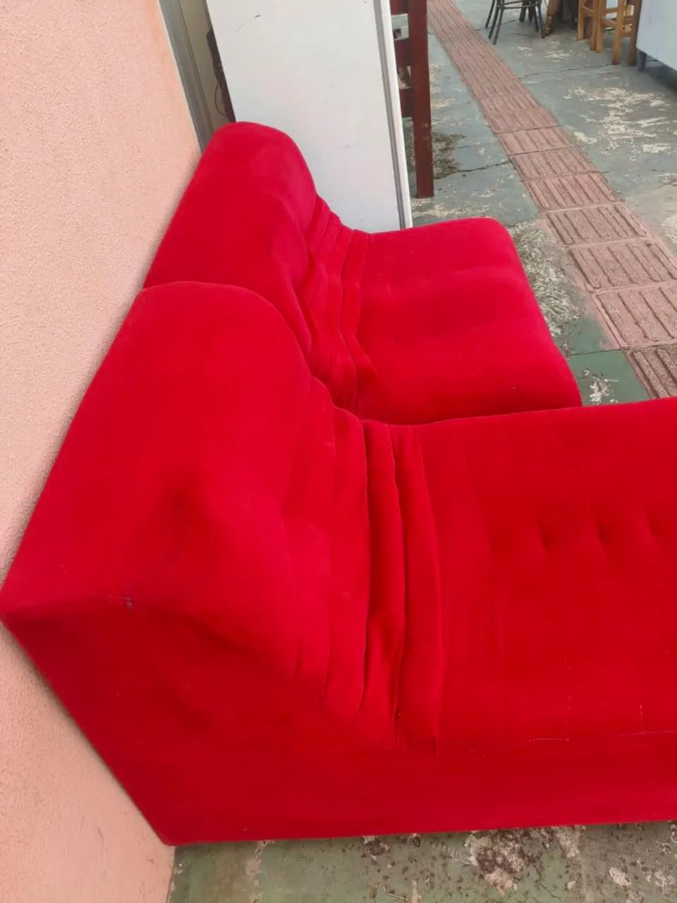 Sofá com super chaise vermelho em ótimo estado ((ENTREGO GRATIS)) - Foto 5