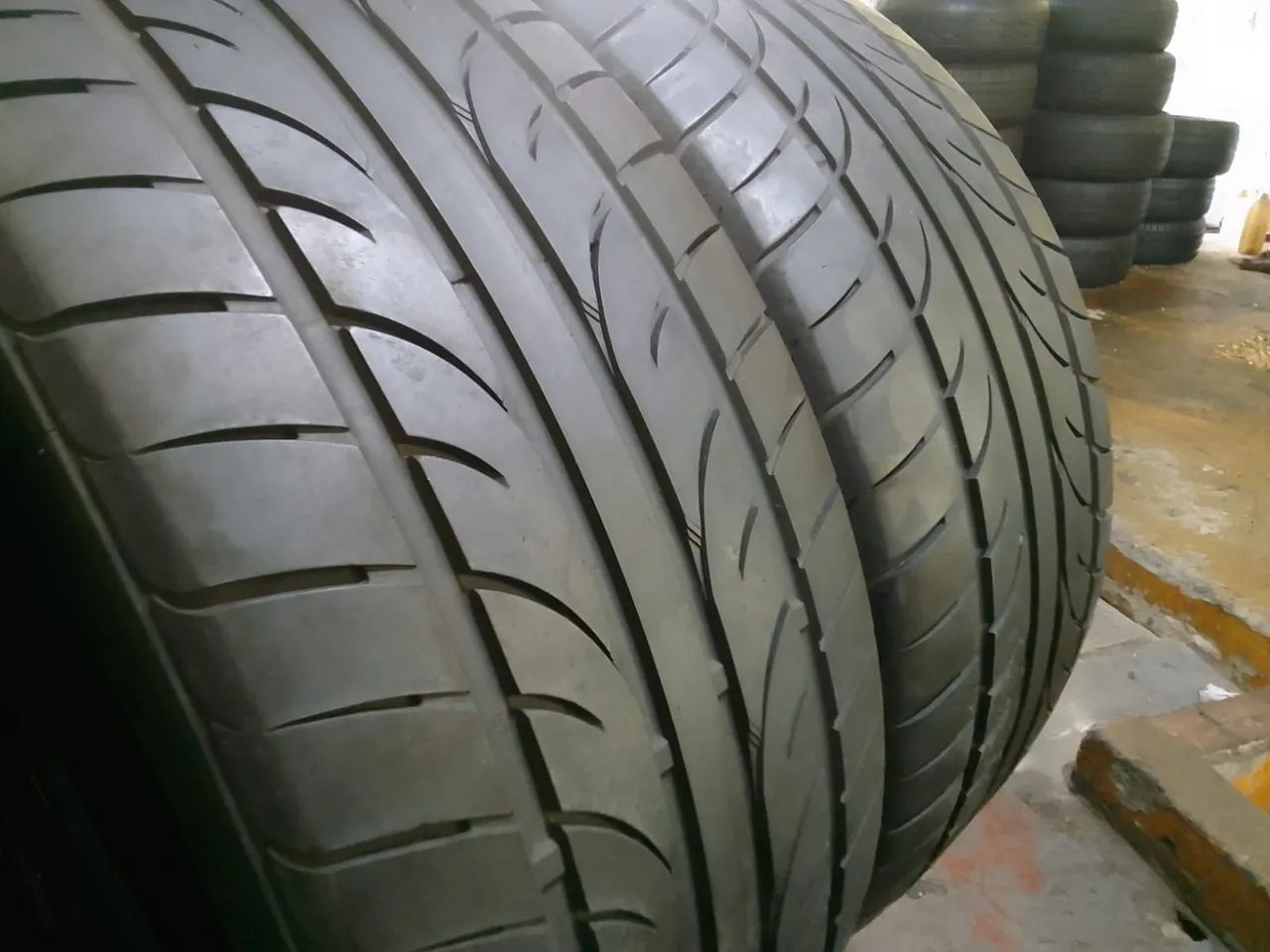 Pneu 255/45/19