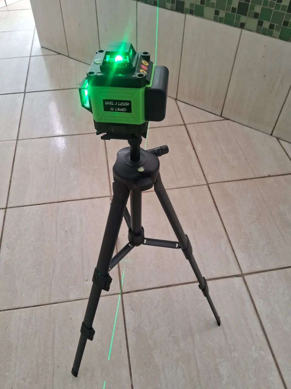 Nvel a laser