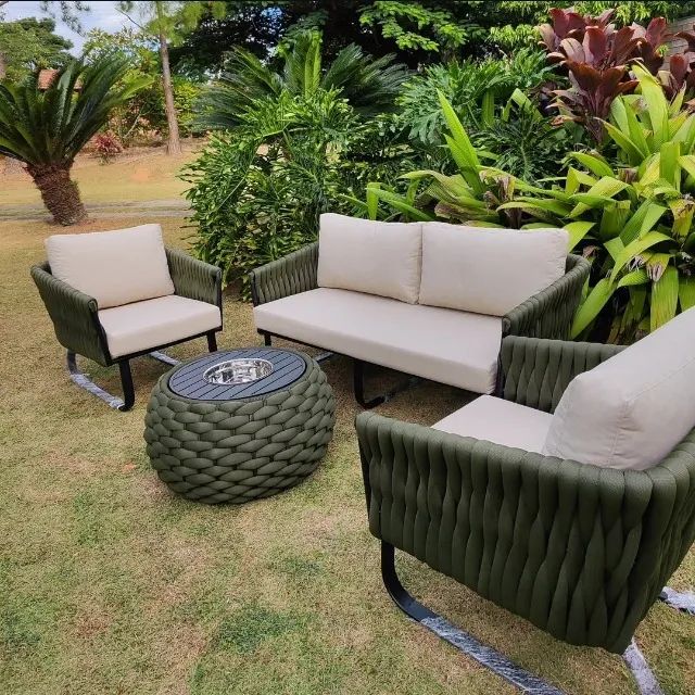 SOFÁ PA JARDIM EM TRICÔ NÁUTICO