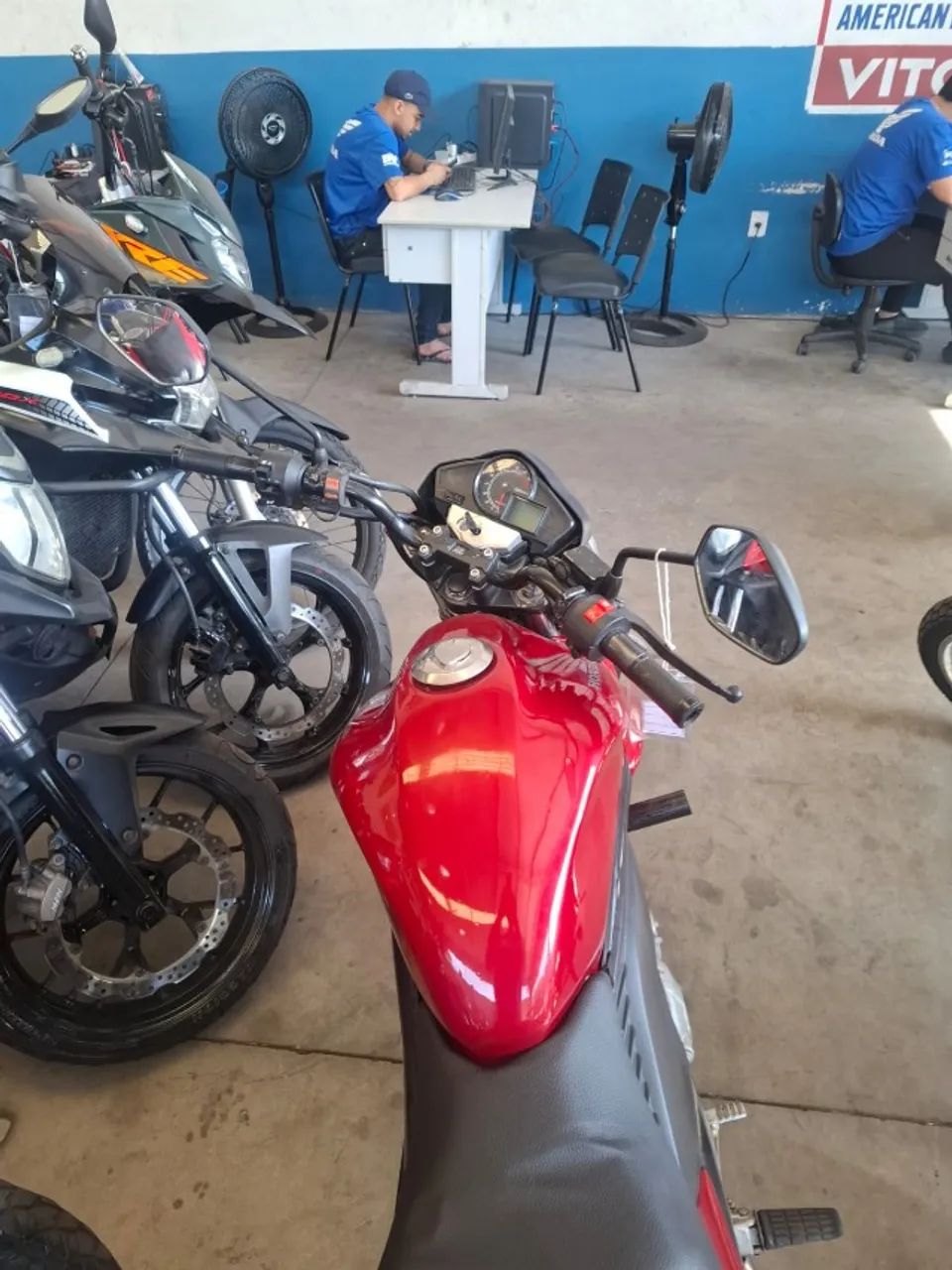 Honda CB 300cc 2011 - Foto 4