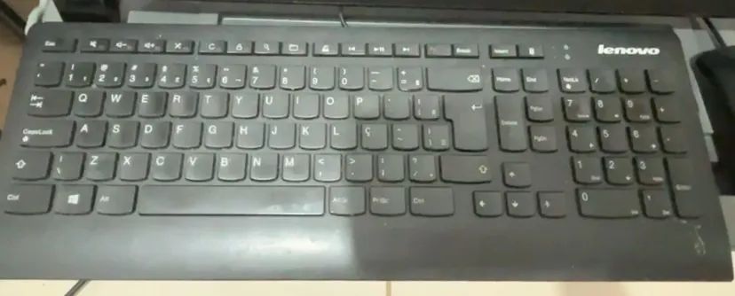 Pc monitor junto com teclado e mouse  - Foto 3