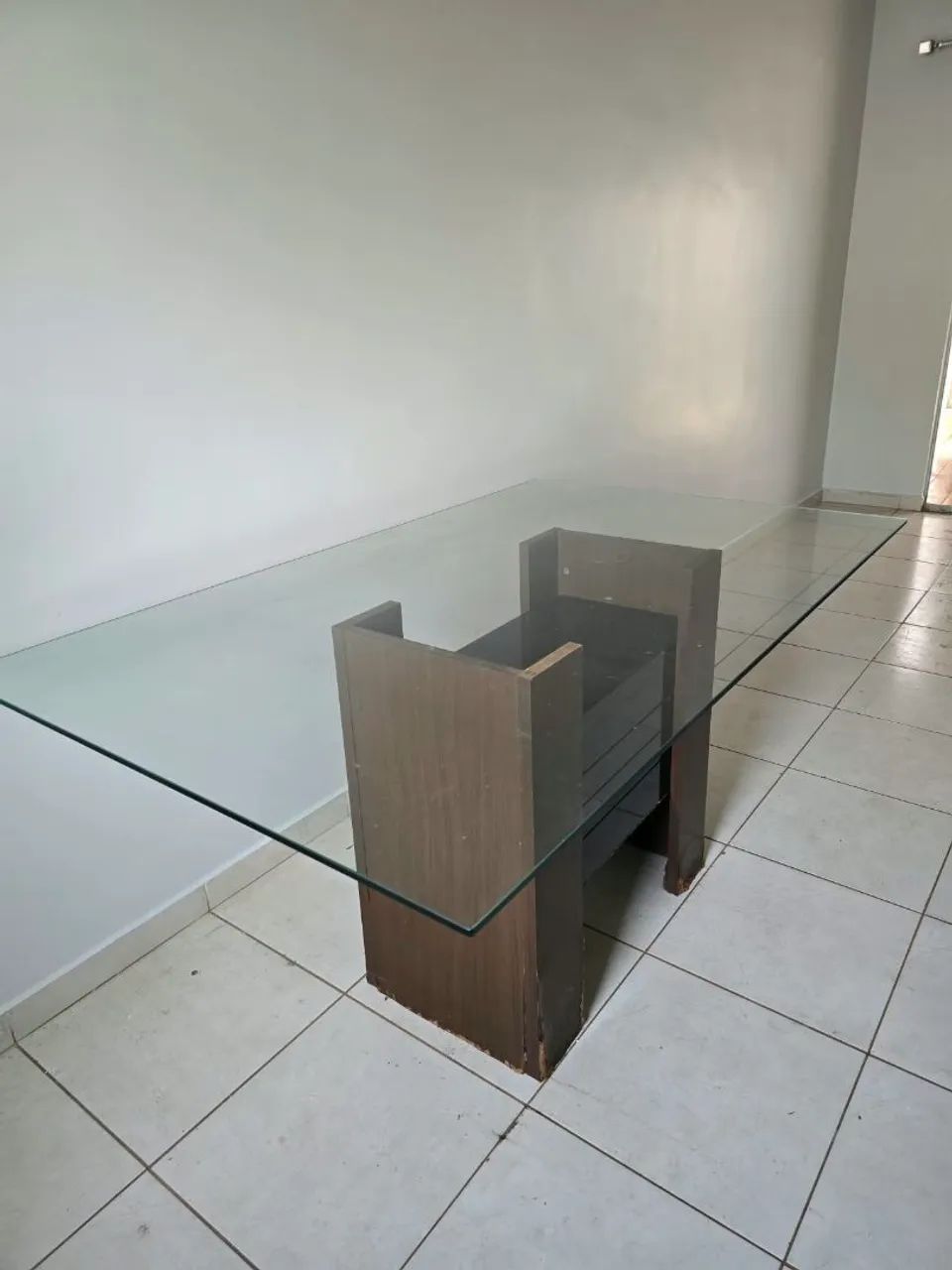 Vende-se mesa de jantar