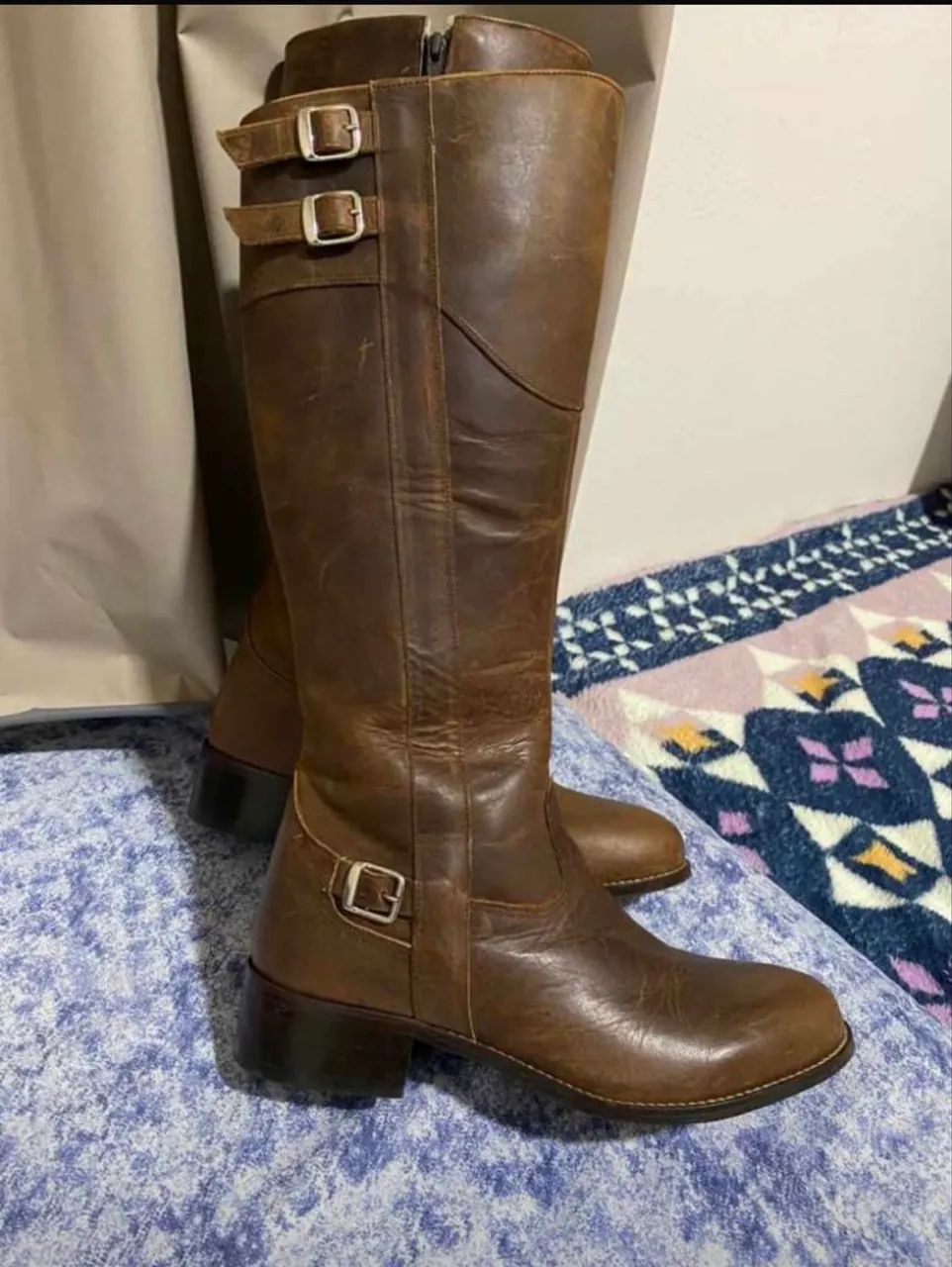 Bota de couro montaria 