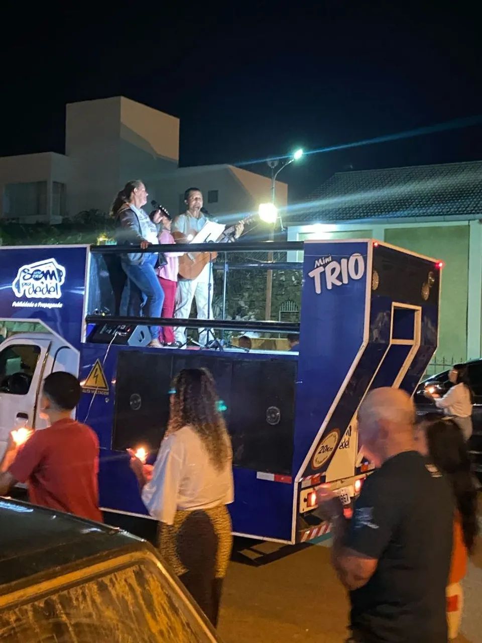 Aluguel de Mini Trio Elétrico  - Foto 2