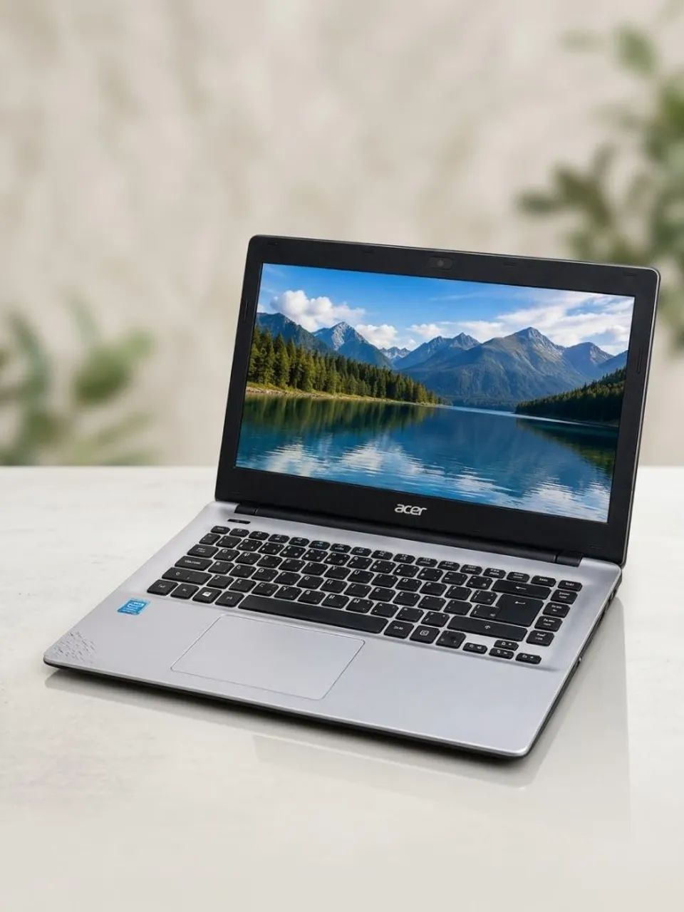 ? Notebook Acer Aspire E14 Branco ? SSD 240GB ? Ótimo para Estudos e Trabalho - Foto 2