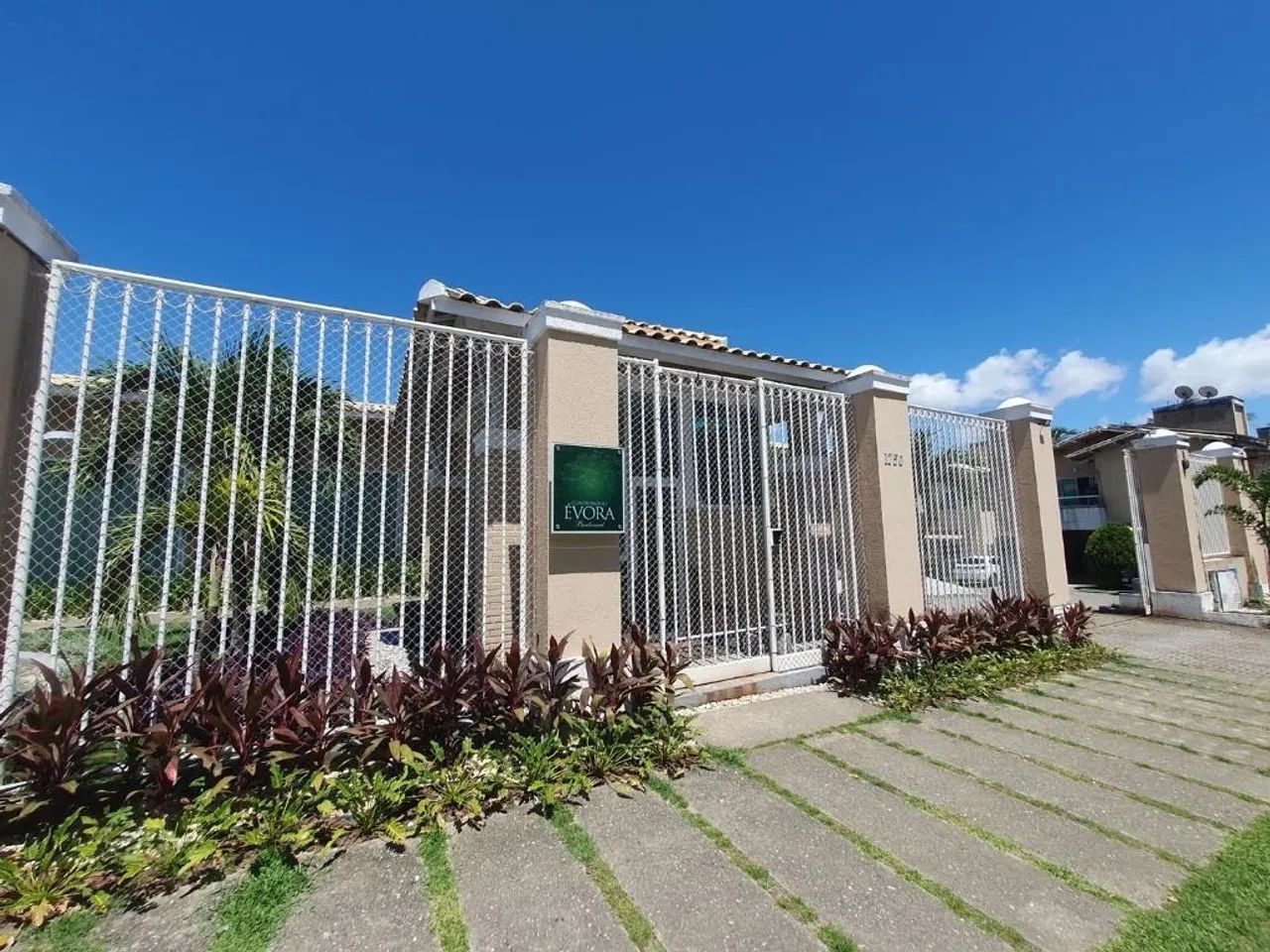 Casa em Sapiranga - Fortaleza