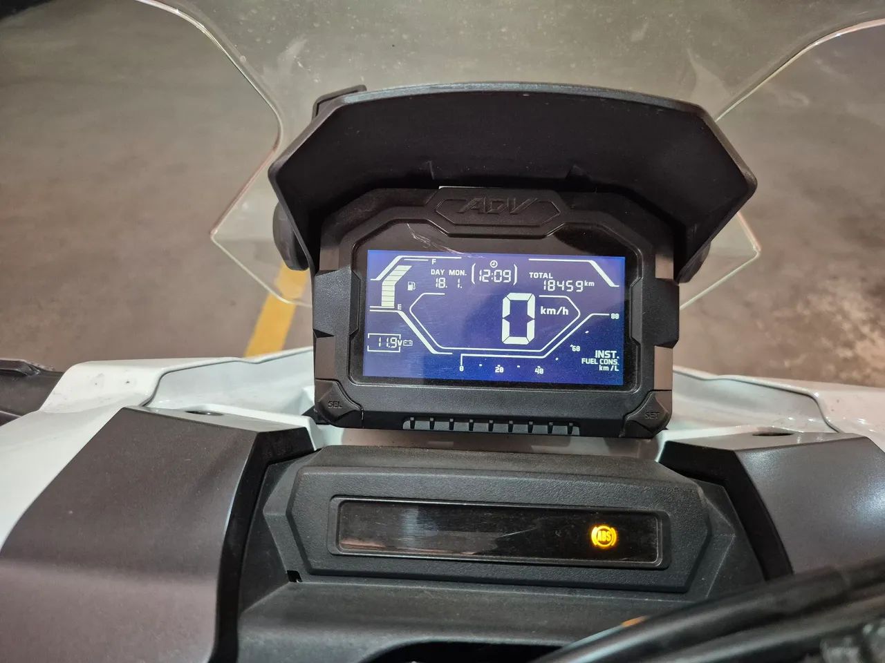 Honda ADV 150  - Foto 4